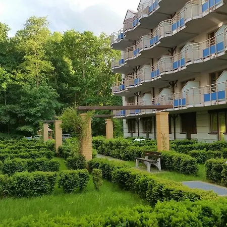 Aleksandra Apartment *